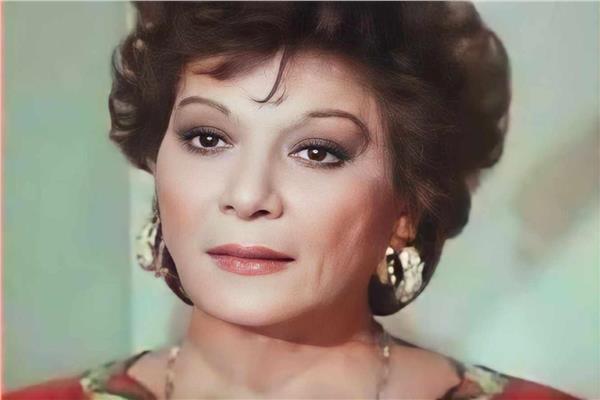 الفنانة عايدة عبدالعزيز