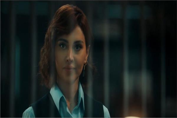 الفنانة ياسمين رئيس