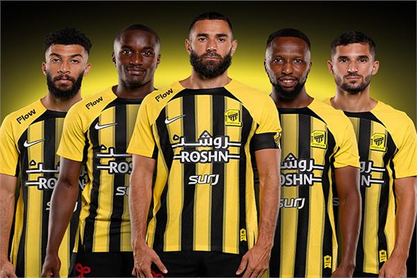 ■ لاعبو اتحاد جدة