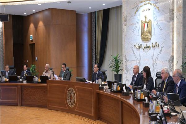 مجلس الوزراء