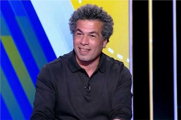 عماد فاروق نجم النادي الأهلي السابق للكرة الطائرة