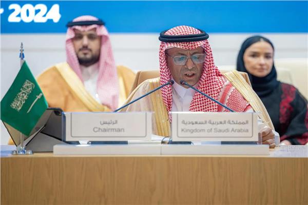 الدكتور عبدالرحمن الرسي