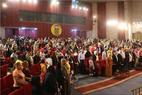 المراة الأقصرية تحتفل بانتصارات اكتوبر المجيدة تحت شعار حكاية شعب