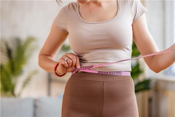 زيادة الوزن وانخفاضه قد يعرضك لمشاكل صحية خطيرة