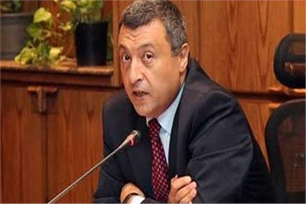 أسامة كمال وزير البترول الأسبق