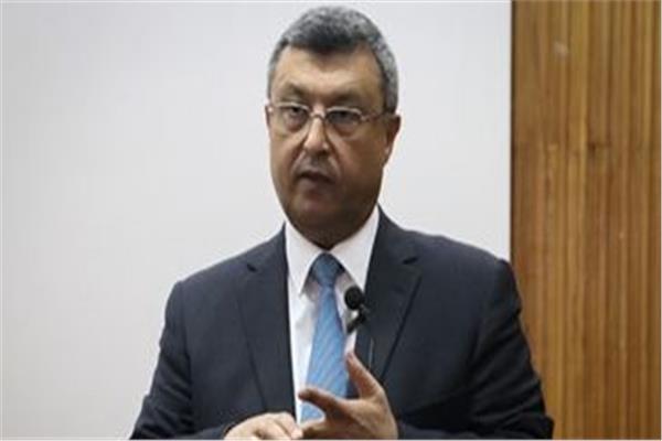  أسامة كمال وزير البترول الأسبق