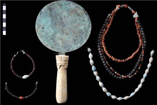 اكتشاف أول مقبرة من عصر الدولة الوسطى