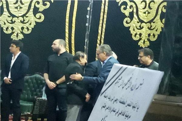 وصول الفنان محمد أبو داوود عزاء حسن يوسف