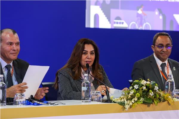 وزير التنمية المحلية في المنتدى الحضاري العالمي