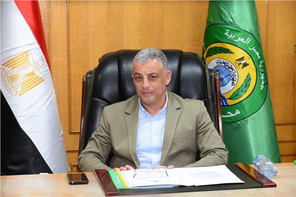 اللواء طيار أكرم محمد جلال محافظ الإسماعيلية 