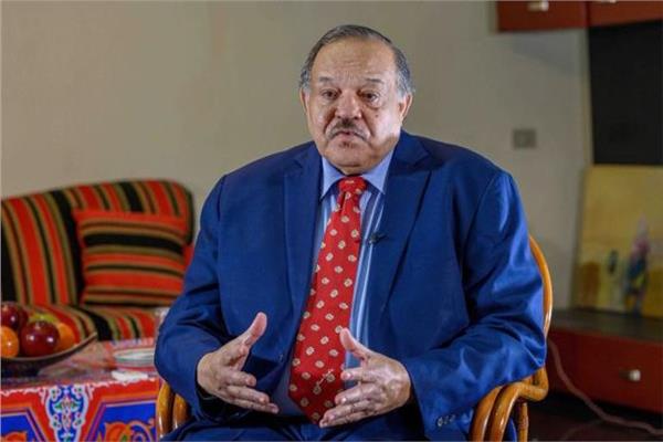 السفير علي يوسف أحمد الشريف، وزير الخارجية السوداني