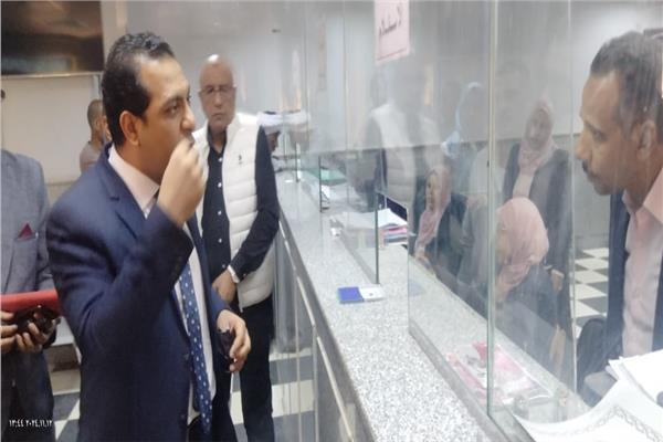  الدكتور حازم عمر نائب محافظ قنا
