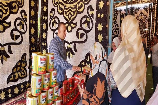 معرض منتجات جامعة بنها 