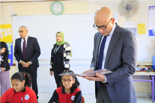 وزير التعليم يتفقد المدرسة المصرية اليابانية بالشروق