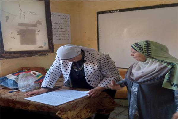 زيارة مفاجئة لمدرسة طارق بن زياد التابعة لإدارة السلام التعليمية