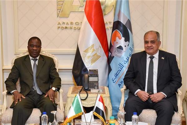 الهيئة العربية للتصنيع تستقبل سفير كوت ديفوار لبحث سبل التعاون الاستراتيجي نحو مستقبل مشرق"    