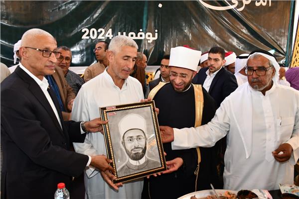 الدكتورأسامة الأزهري وزير الأوقاف
