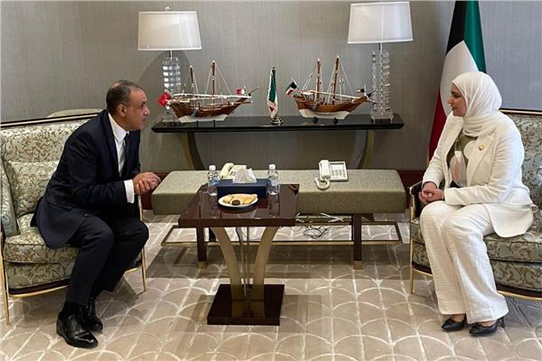 جانب من للقاء وزير الخارجية بوزيرة المالية الكويتية