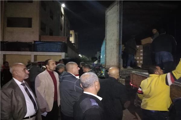 تسلم أجهزت تابلت لطلاب أولى ثانوي