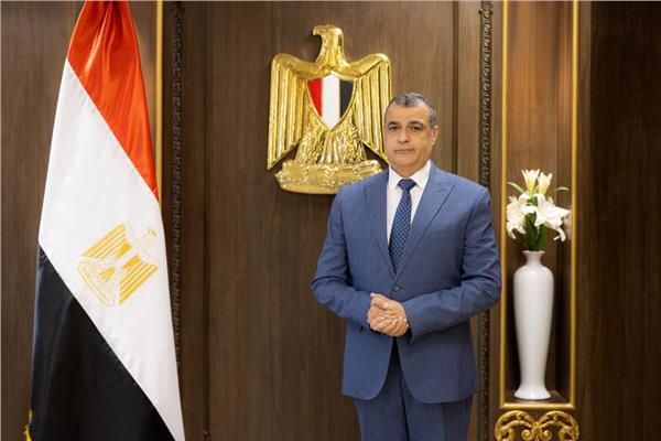 وزير الإنتاج الحربي 