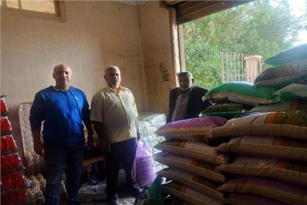 ضبط مواد غذائية مجهولة المصدر