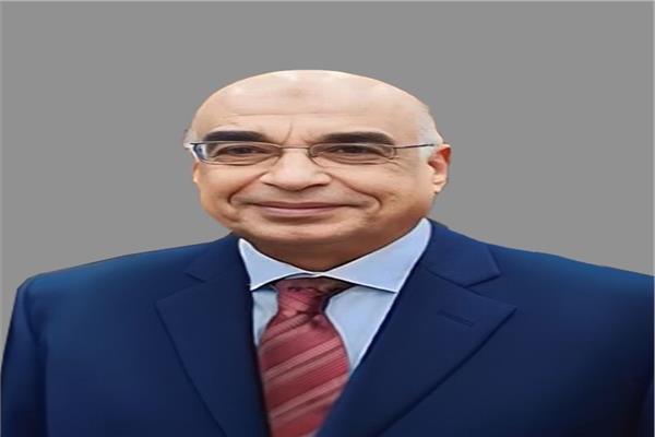 المستشار عدنان فنجري وزير العدل