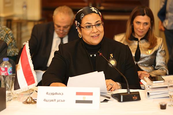 المستشارة أمل عمار