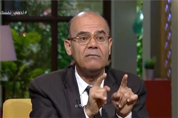 الدكتور مجدي بدران، عضو الجمعية المصرية للحساسية والمناعة