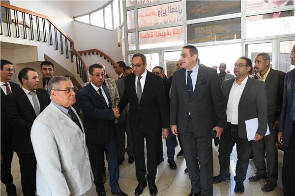 الدكتور خالد عبدالحليم، محافظ قنا