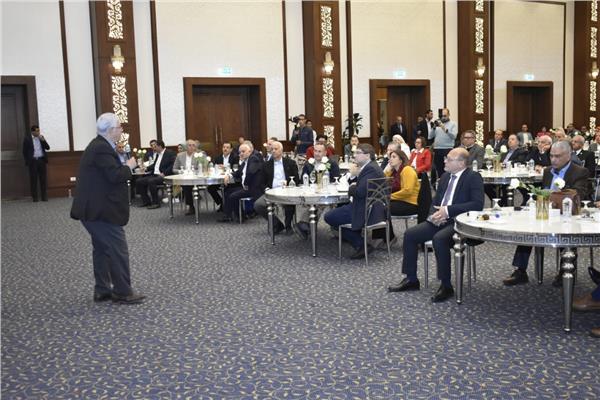 ورشة عمل لمناقشة آليات تطبيق السنة التأسيسية للإلتحاق بالجامعات الخاصة والأهلية