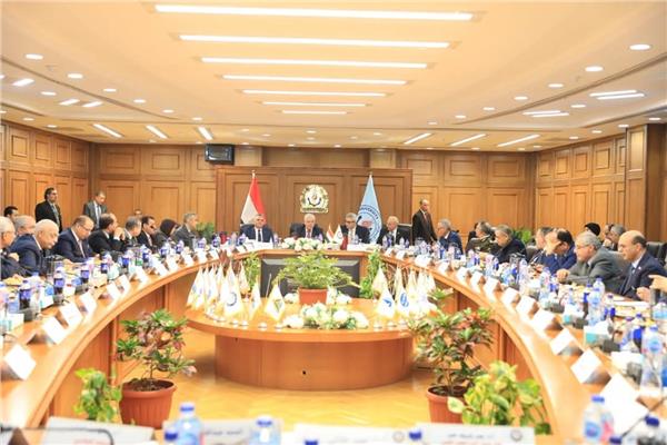 اجتماع المجلس الأعلى للجامعات بالسويس 