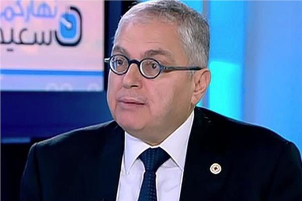 رئيس الصليب الأحمر اللبناني