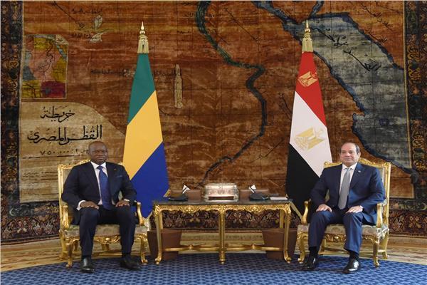 الرئيس عبدالفتاح السيسي مع رئيس الجابون
