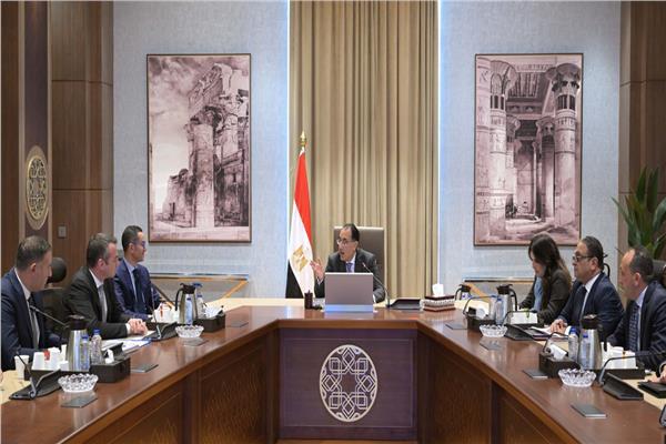 رئيس مجلس الوزراء