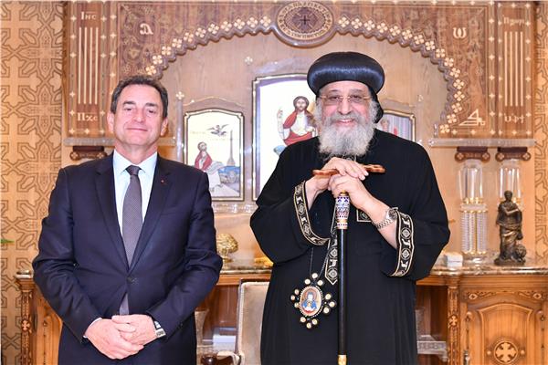  البابا تواضروس والسفير الفرنسي