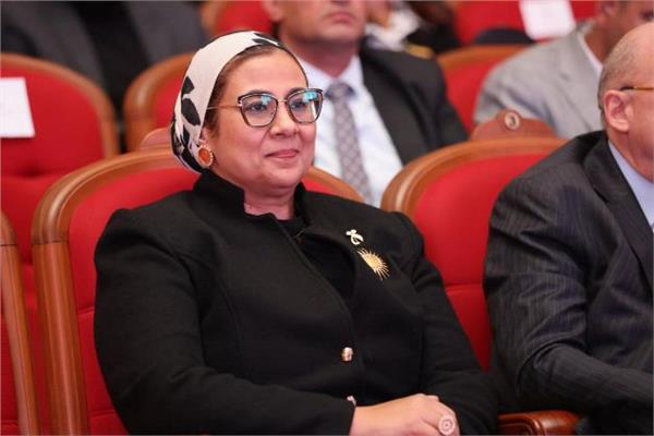 المستشارة أمل عمار رئيسة المجلس القومي للمرأة