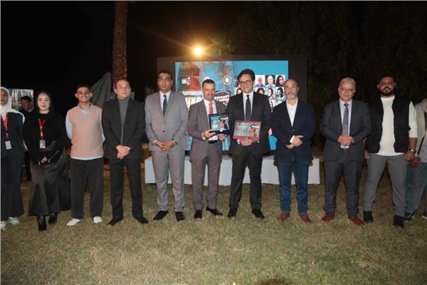وزير الثقافة يشهد ختام فعاليات الدورة السابعة عشرة لملتقى الأقصر الدولي للتصوير