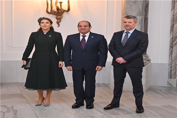 الرئيس عبد الفتاح السيسي مع الملك فريدريك العاشر ملك الدنماركو  الملكة ماري