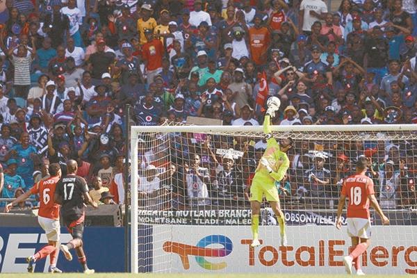 الأهلى وصل إلى النقطة الرابعة بعد تعادله مع أورلاندو فى جنوب أفريقيا