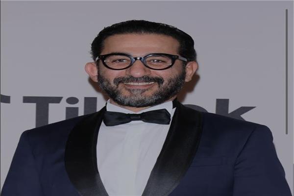  الفنان أحمد حلمى