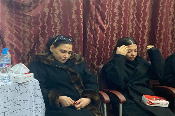 الفنانة بدرية طلبة