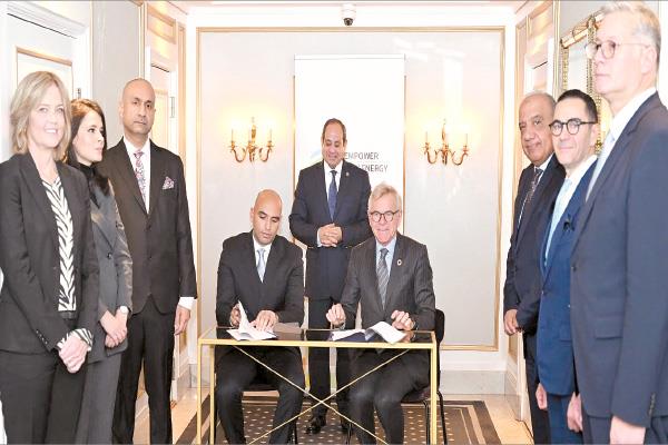الرئيس عبد الفتاح السيسى يشهد التوقيع على عقود الشراكة بين «إمباور والفطيم»
