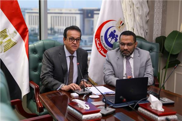 خالد عبدالغفار نائب رئيس مجلس الوزراء وزير الصحة والسكان