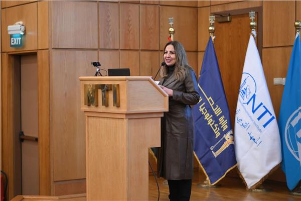 الدكتورة غادة لبيب نائب الوزير