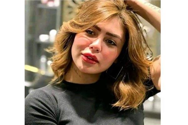 البلوجر هدير عبد الرازق