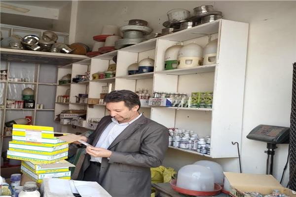 ضبط عبوة دواء بيطرى مجهولة المصدر