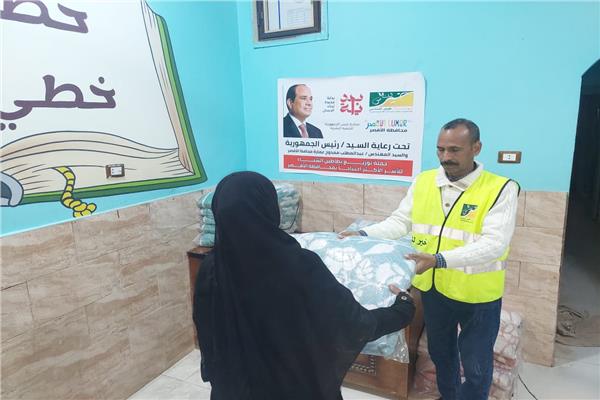 توزيع الدفعة الأولى من بطاطين الشتاء