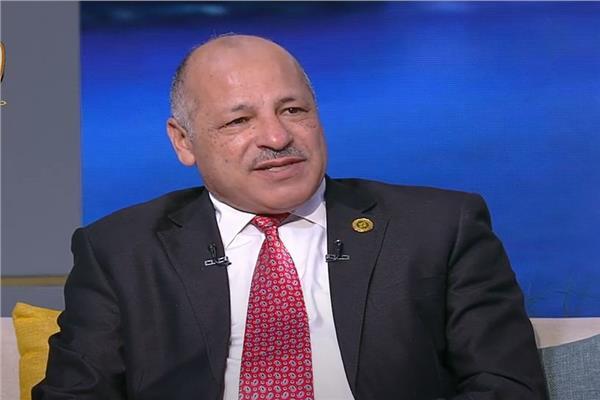 اللواء عادل العمدة