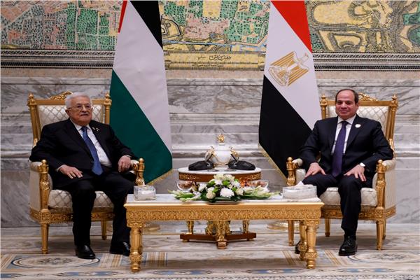 الرئيس السيسي ومحود عباس