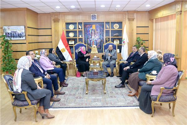  فريق الاعتماد من الهيئة القومية لضمان جودة التعليم والاعتماد